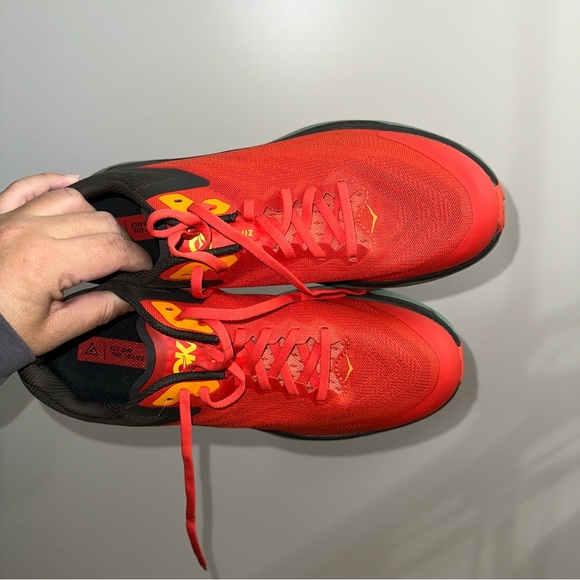 HOKA Zinal Shoes - Picture 5 of 9